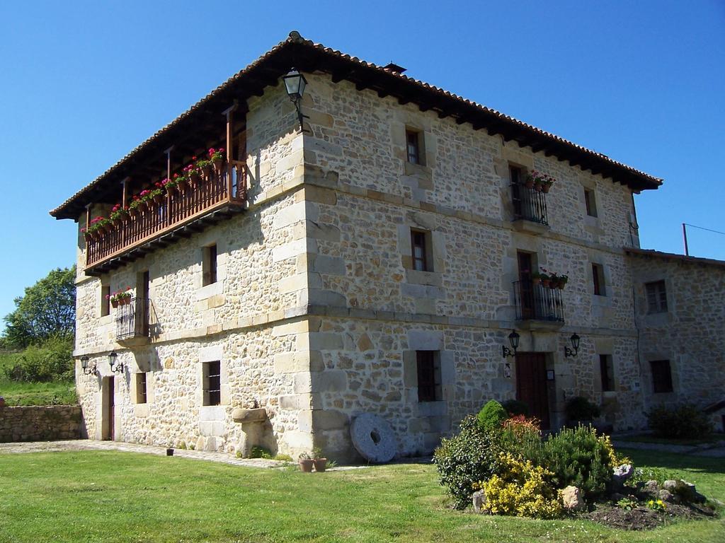 Casa Rural La Toba I Y II Bezana Eksteriør bilde