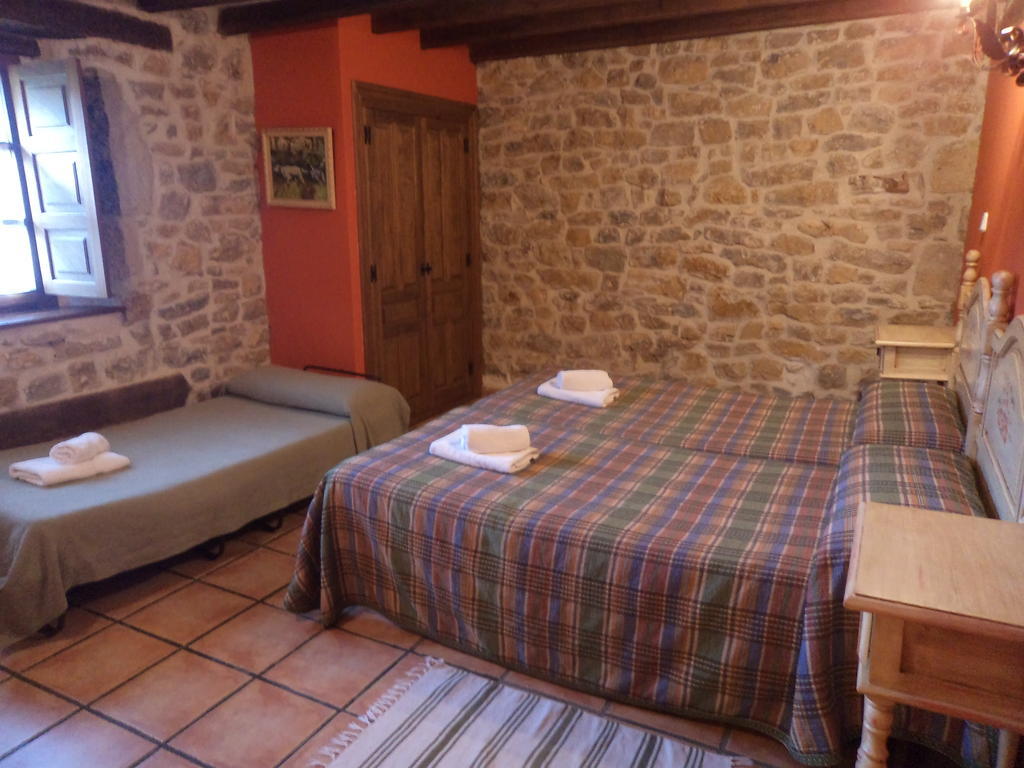 Casa Rural La Toba I Y II Bezana Rom bilde