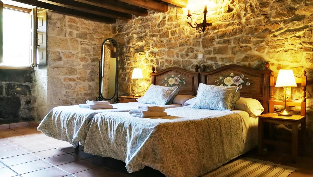 Casa Rural La Toba I Y II Bezana Eksteriør bilde